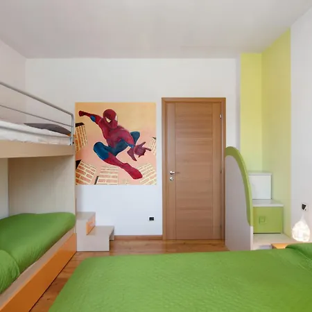 Como Lake Home דירה קוליקו