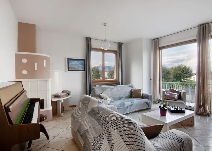 Como Lake Home Apartman