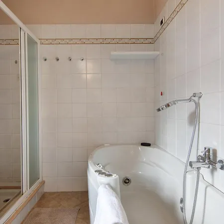 Como Lake Home Apartman Colico